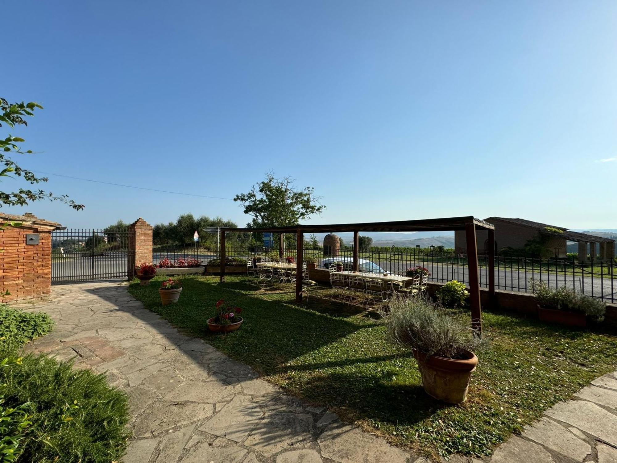 Agriturismo Diffuso Monte Oliveto Maggiore Chiusure Luaran gambar
